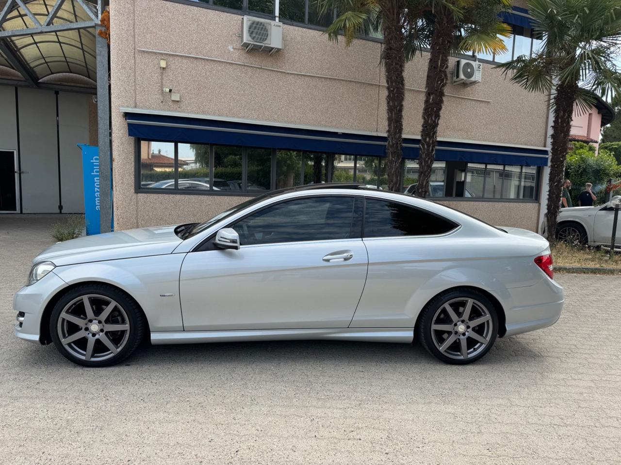 Mercedes-benz C 250 benzina 2012 AMG