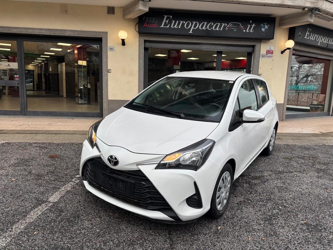 Toyota Yaris 1.5 5 porte Active