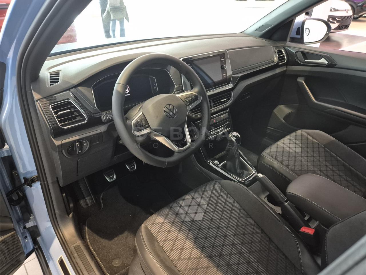 Volkswagen T-Cross 1.0 tsi r-line 115cv