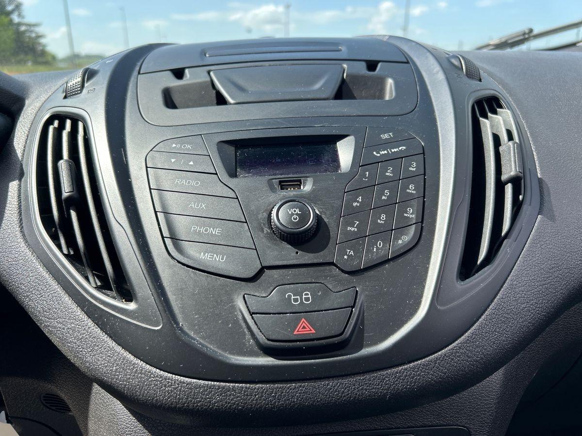 FORD Transit Courier 2018 - Transit Courier 1.5 tdci 75cv Trend E6.2