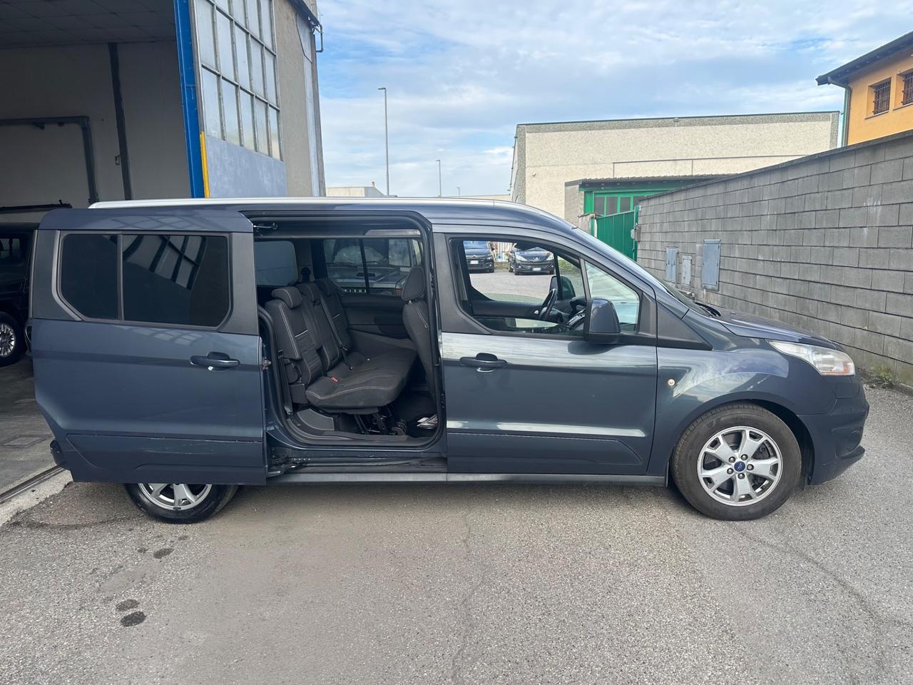 Ford Tourneo Connect 7 POSTI