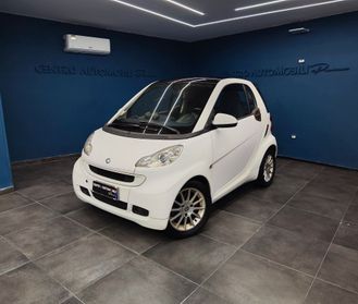 Smart fortwo 1,0 70CV MHD coupé passion