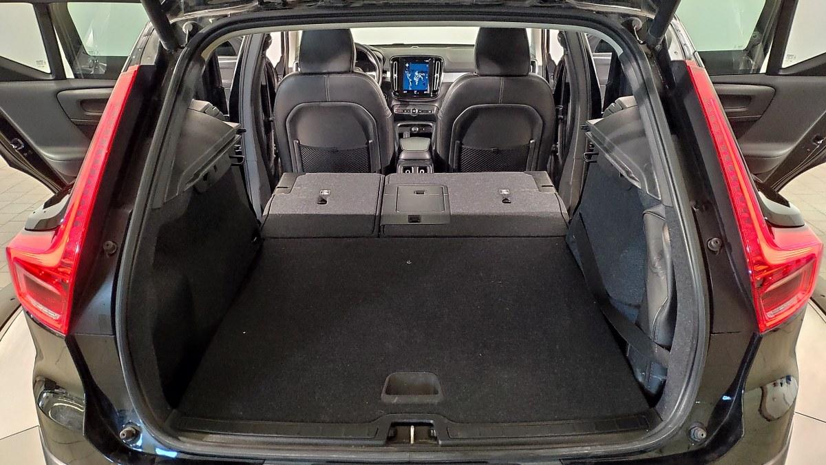 VOLVO Xc40 T4 Awd Geartronic Momentum