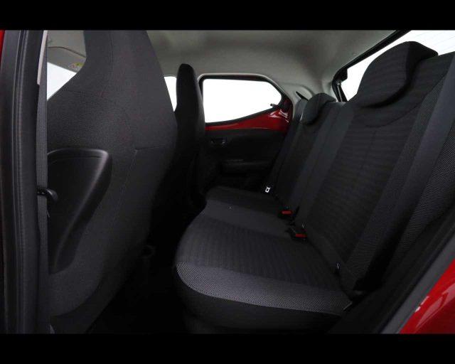 TOYOTA Aygo Connect 1.0 VVT-i 72 CV 5 porte x-play