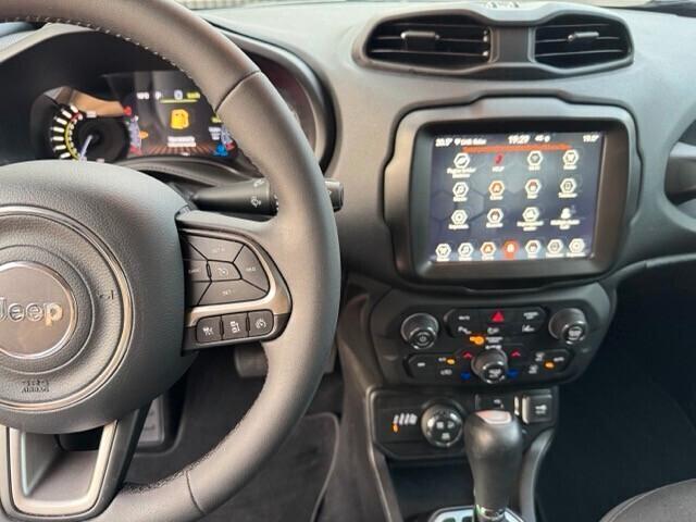 Jeep Renegade 1.3 4x4 Limited da 160 euro al mese