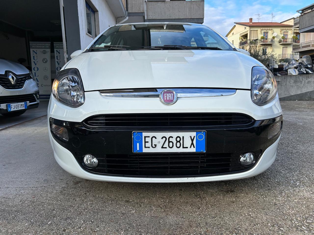 FIAT PUNTO Evo 1.3 Mjt 75 CV 5 porte NEOPATENTATI!!!