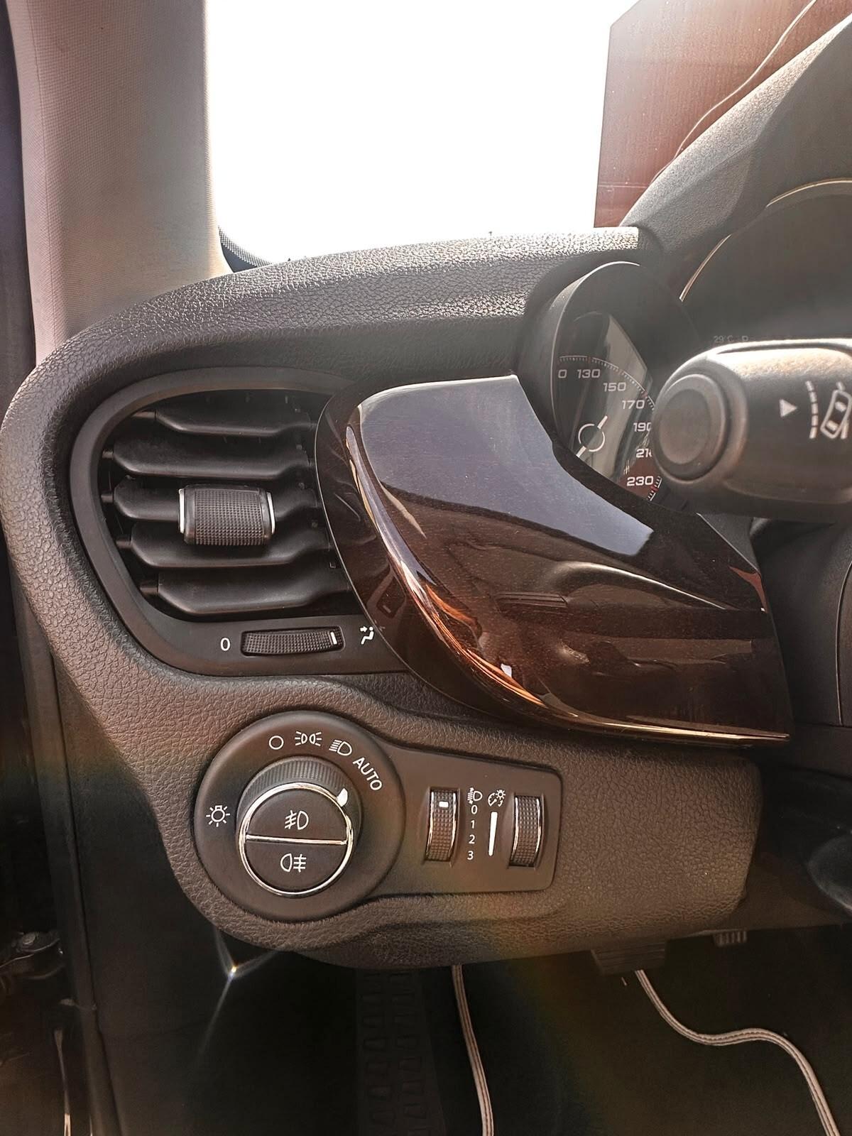 Fiat 500X 1.3 T4 150 CV Yacht Club Capri