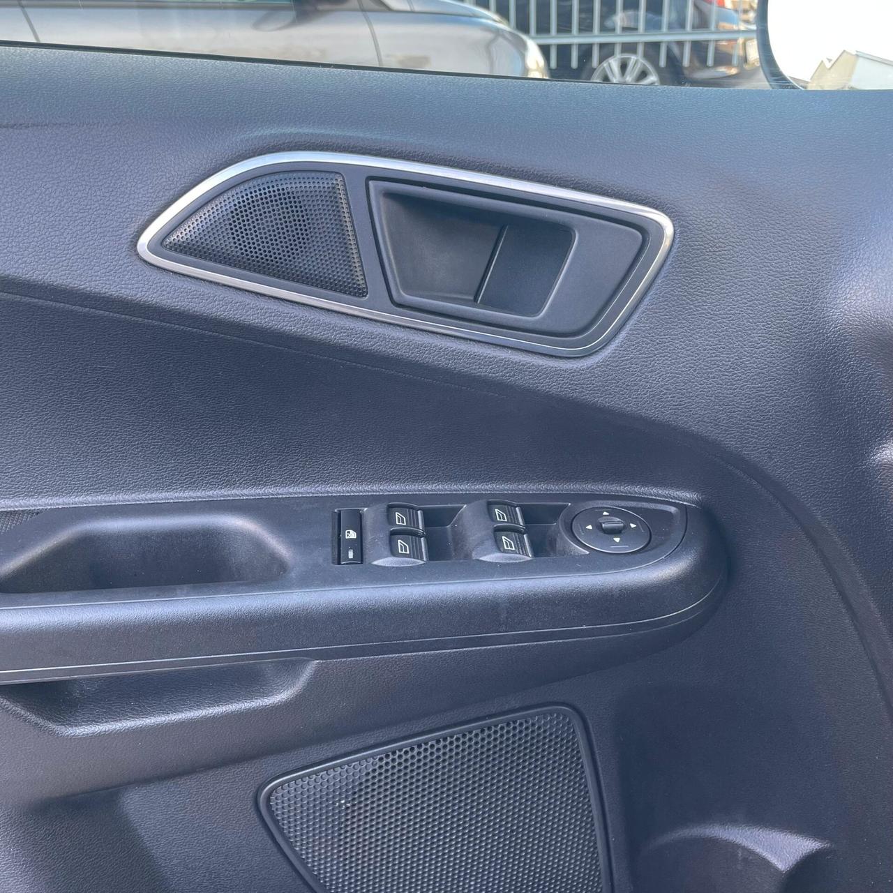 Ford B-Max 1.4 90 CV GPL Titanium