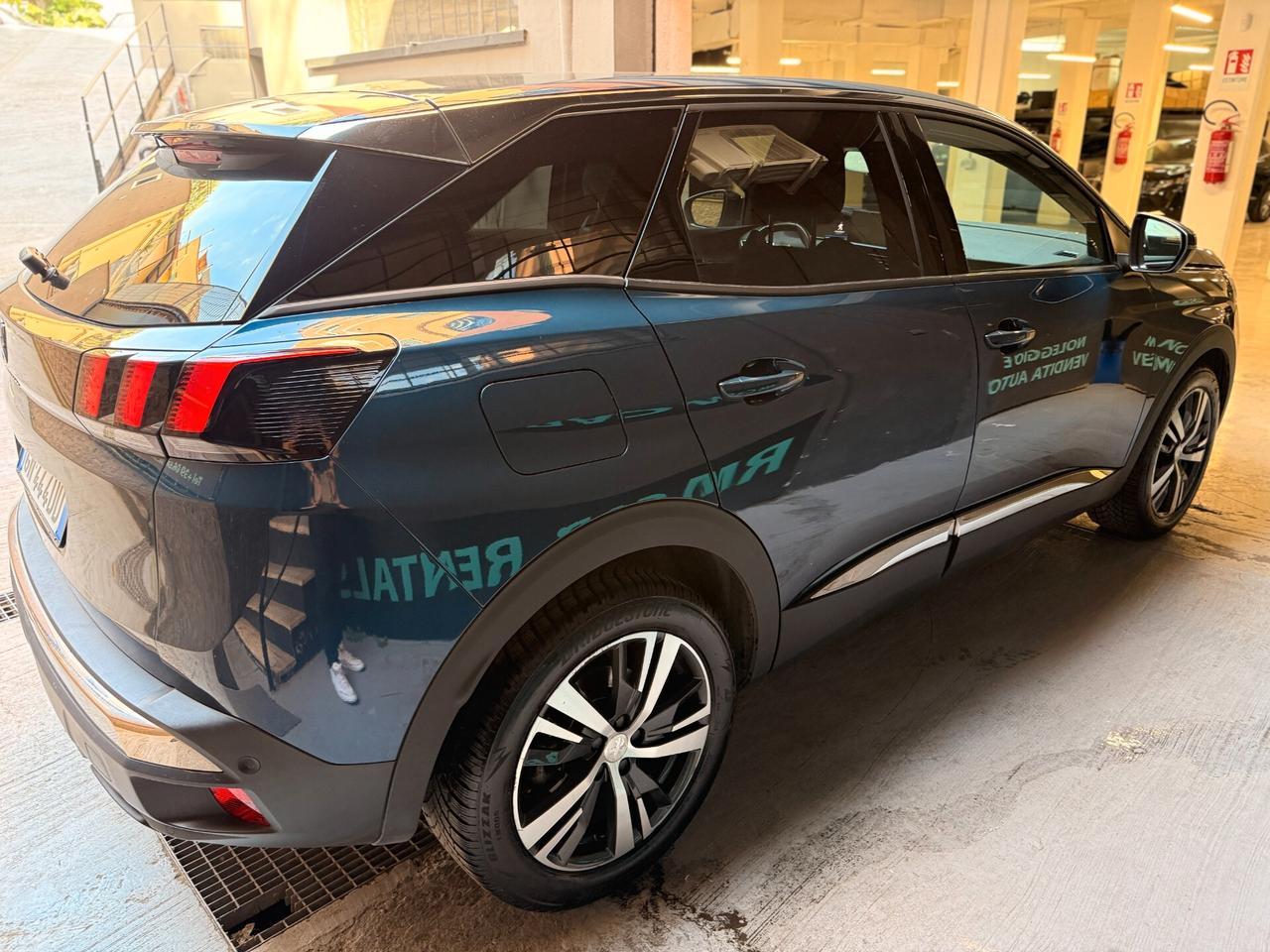 PEUGEOT 3008 1.5 BLUEHDI ALLURE PACK S&S 130CV EAT8 – GARANZIA 12 MESI
