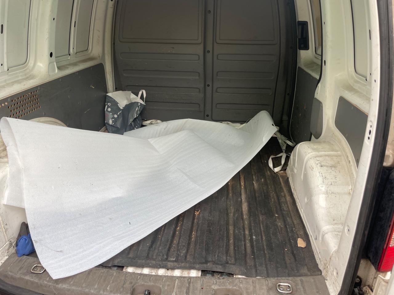 Volkswagen Caddy 2.0 Ecofuel 4p. Van