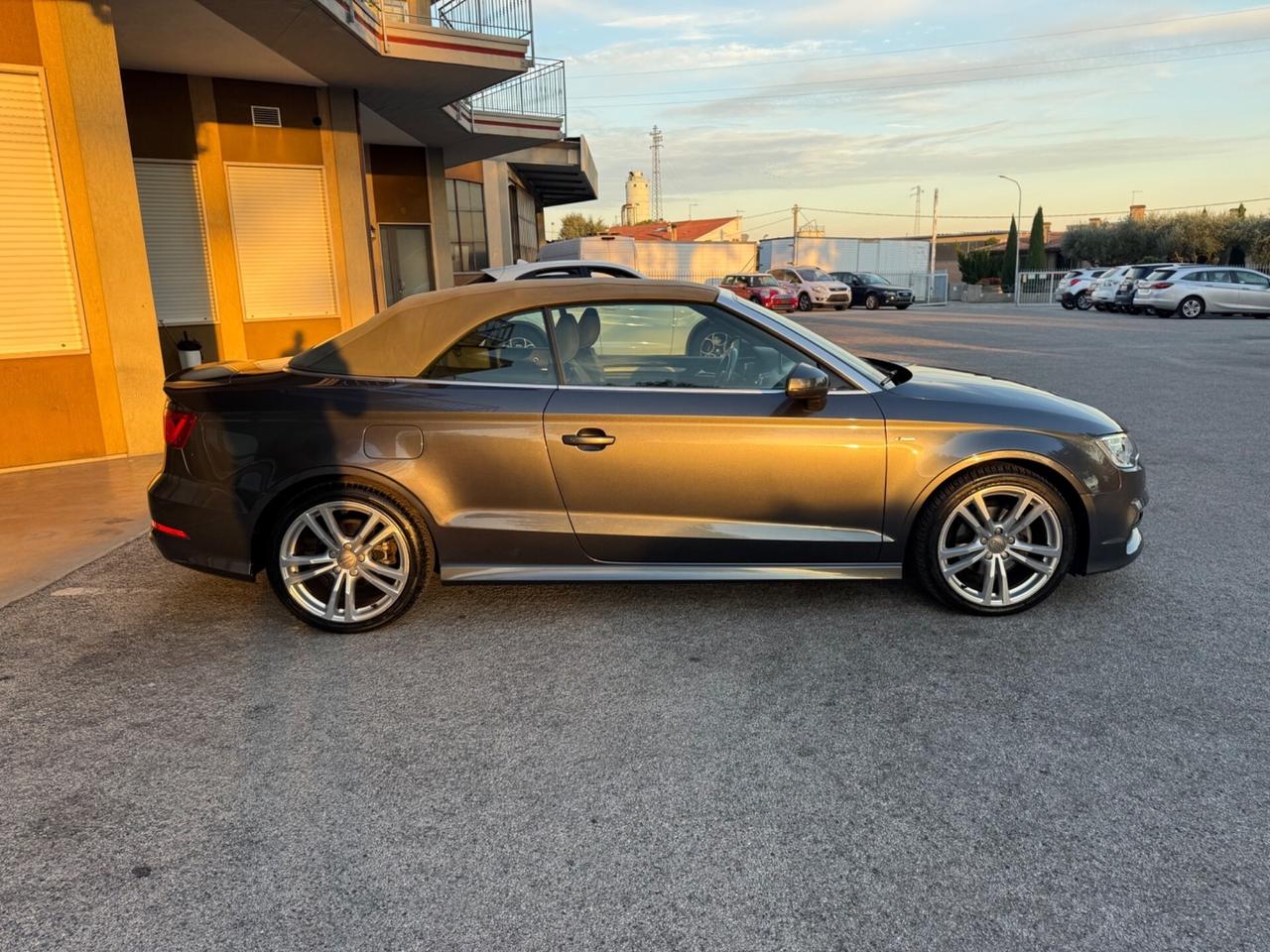 Audi A3 Sedan 1.6 TDI 110 CV S-Line