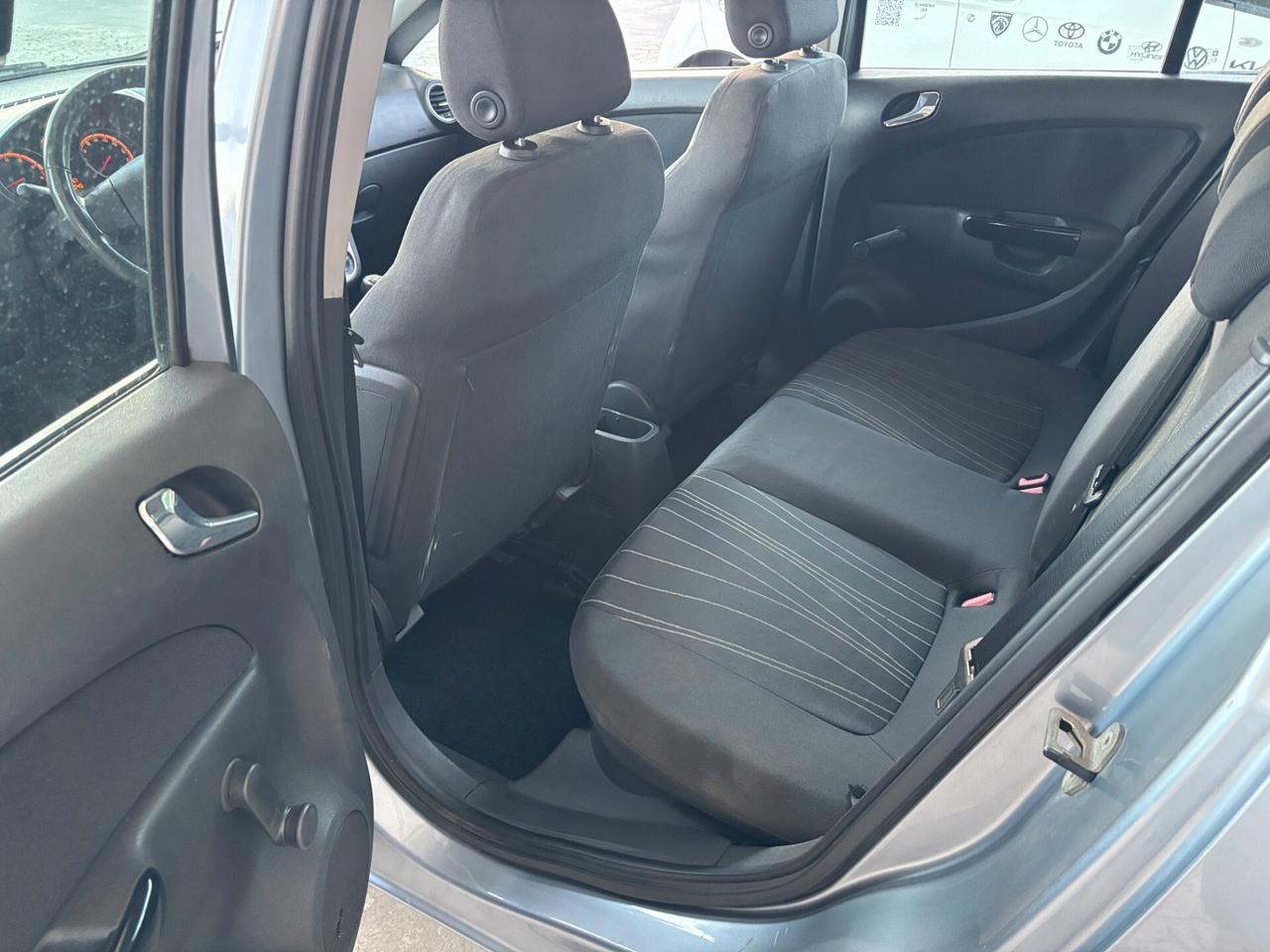 Opel Corsa 1.2 5 porte Cosmo - 2008