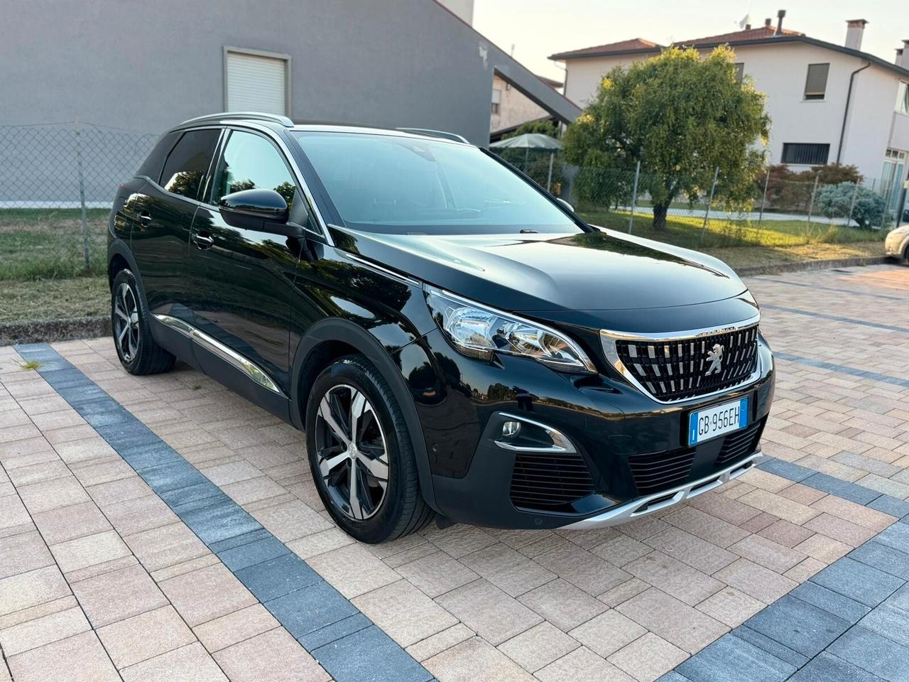 Peugeot 3008 BlueHDi 130 S&S EAT8 Allure euro6d