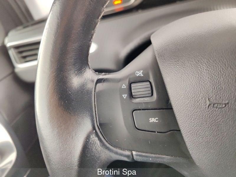 Peugeot 2008 BlueHDi 100 Allure