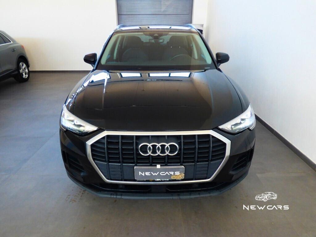Audi Q3 35 TDI S tronic Business