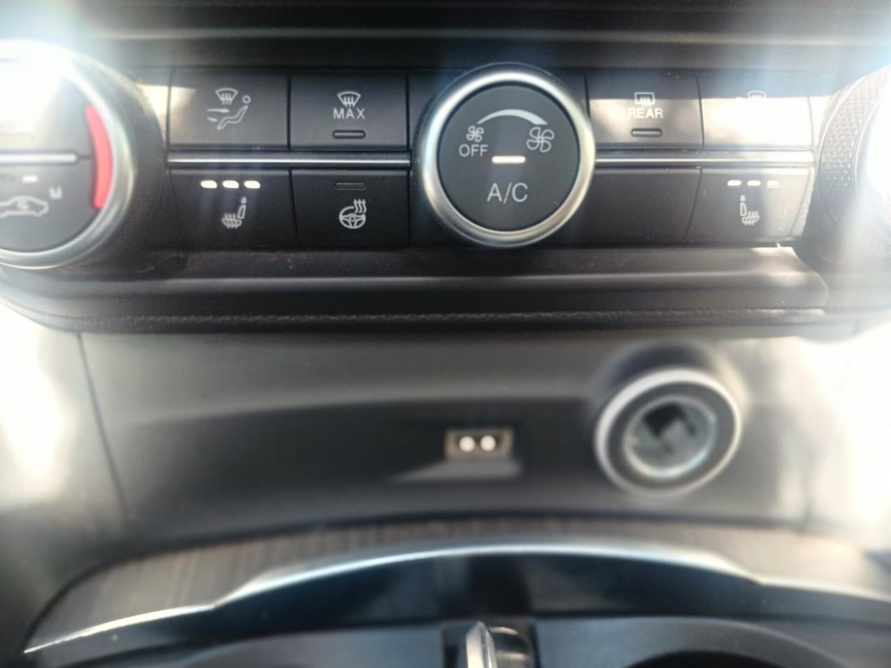 Alfa Romeo Stelvio 2.2 Turbodiesel 210 CV AT8 Q4 Veloce TETTO/PELLE/SEDILI RISCALDABILI/CAMERA/FULL OPTIONAL/
