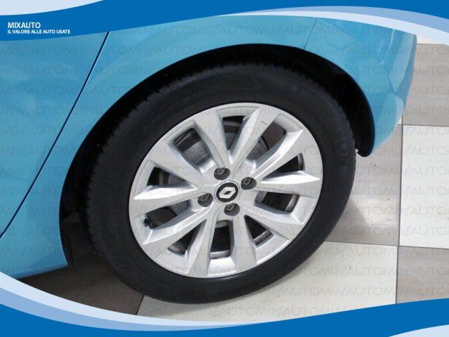 RENAULT Clio 1.6 eTech Hybrid 140cv Intens AUT EU6