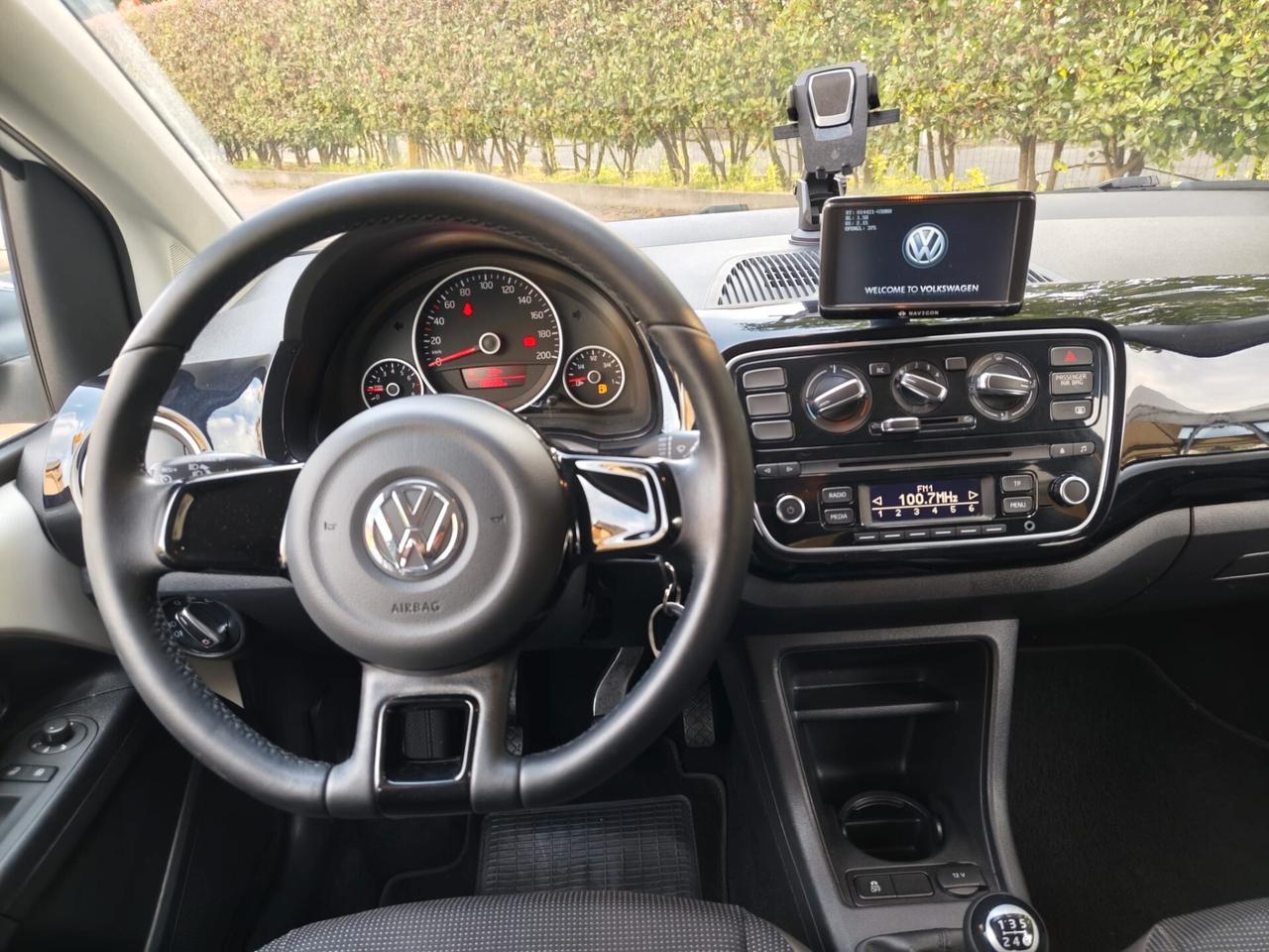 Volkswagen up! 1.0 75 CV 5p. high