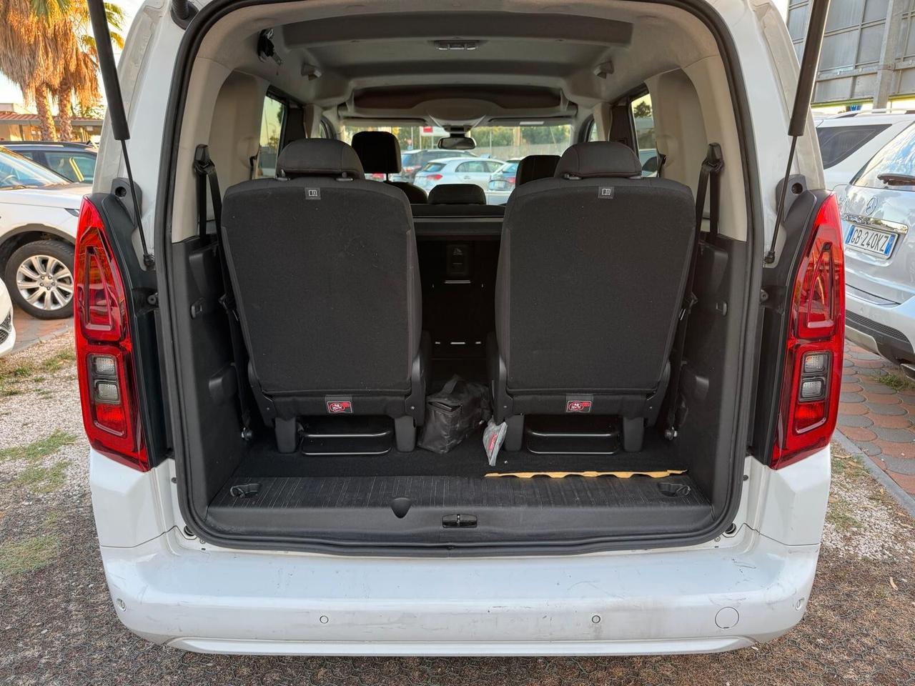 TOYOTA - Proace City Verso 1.5 - 7 POSTI - UNIPRO.- FINANZIABILE - PERMUTE