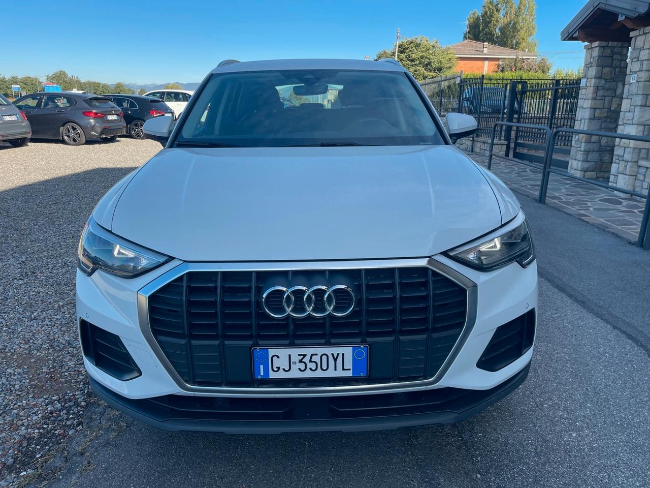 Audi Q3 35 TDI S tronic Business Advanced