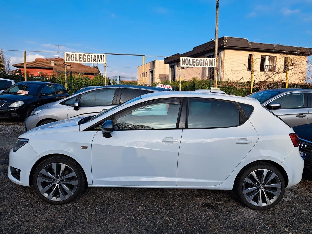 Seat Ibiza 1.4 TDI 105 CV CR S/S 5p. FR- NEOPATENTATI