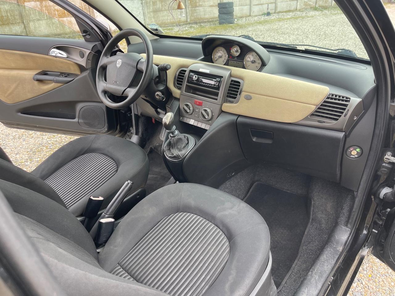 Lancia Ypsilon 1200 Benzina GPL