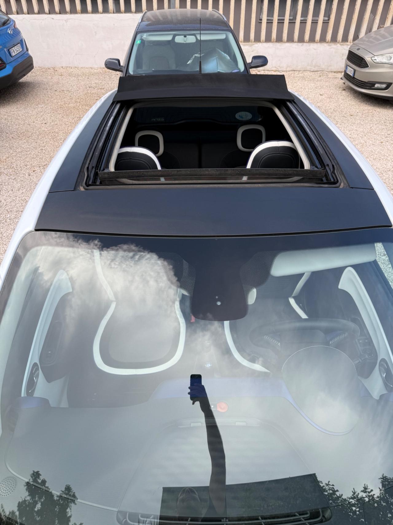 Renault Twingo SCe Stop&Start La Parisienne