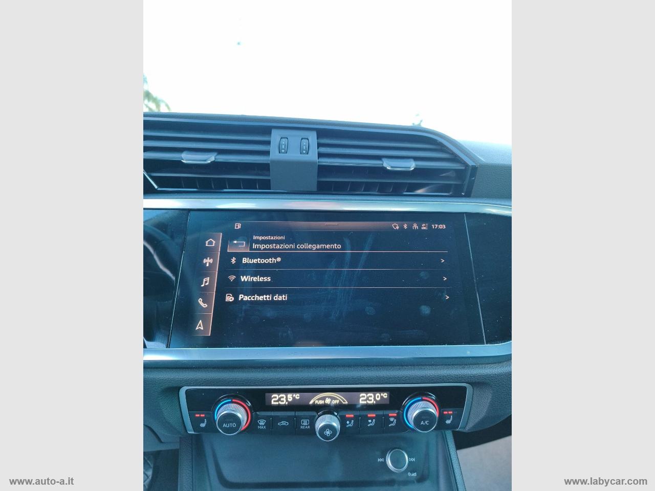 AUDI Q3 35 TDI S tronic Business Advanced