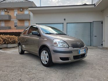 Toyota Yaris 1.0i 16V cat 3 porte