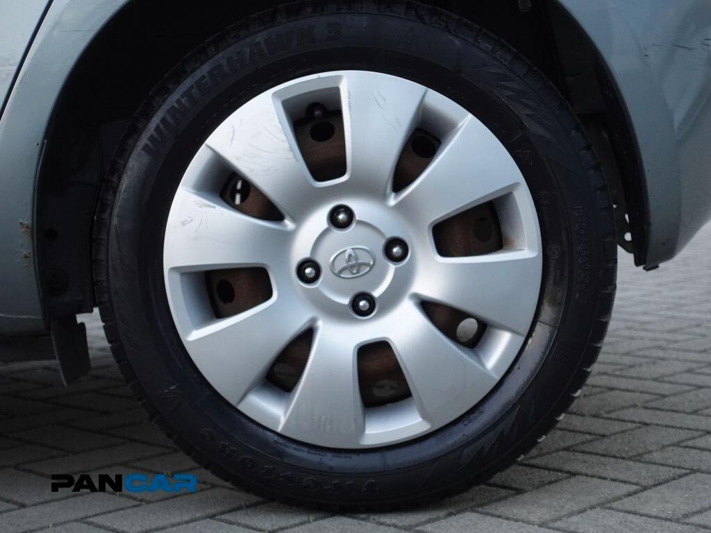 Toyota Yaris 1.0 5 porte Sol