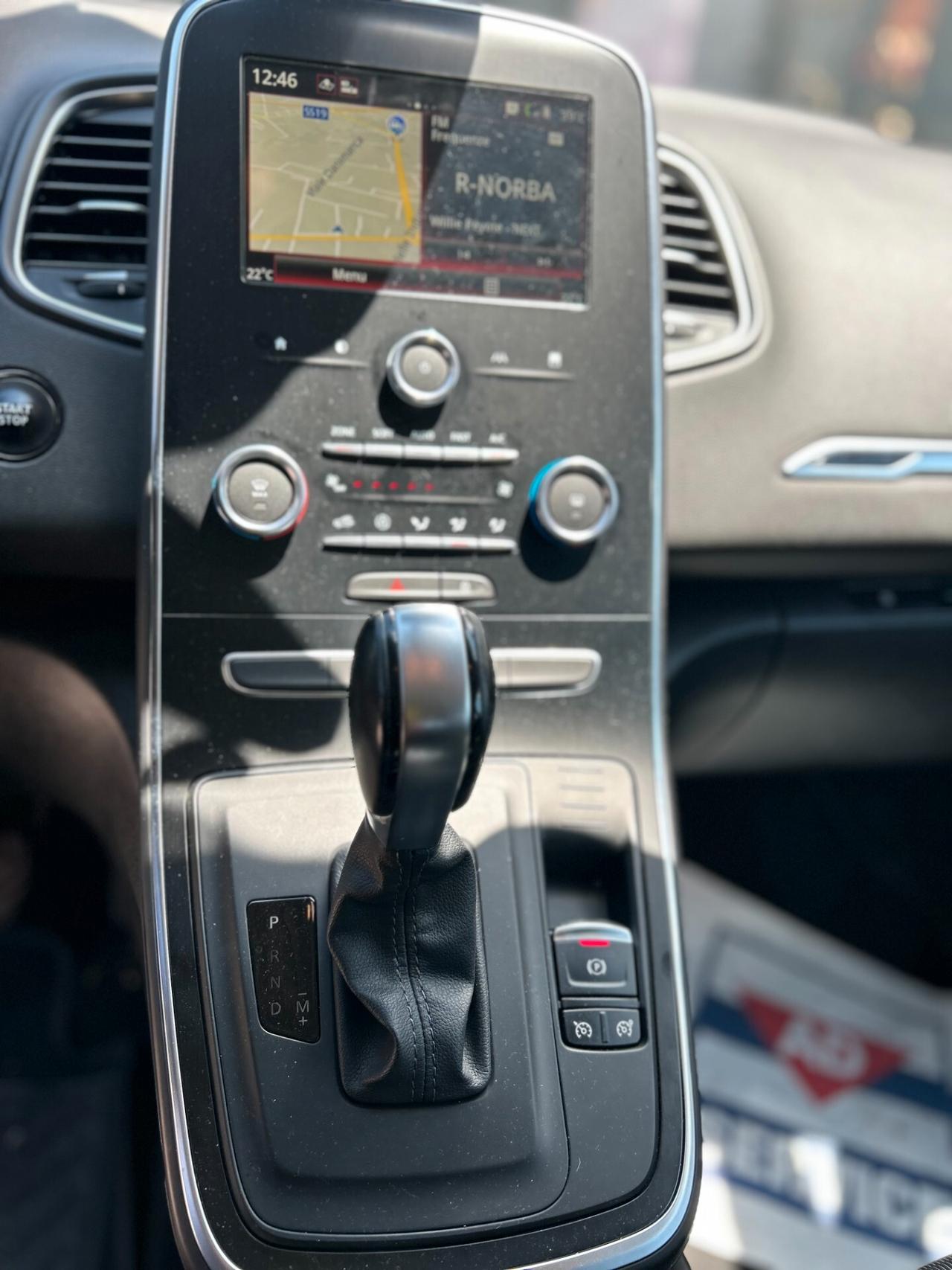 Renault Scenic Scénic Blue dCi 120 CV EDC Initiale Paris
