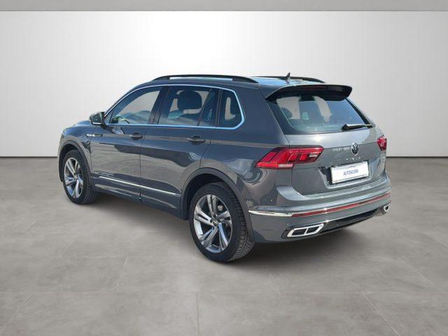 VOLKSWAGEN Tiguan 2.0 TDI 150 CV SCR DSG 4MOTION R-Line