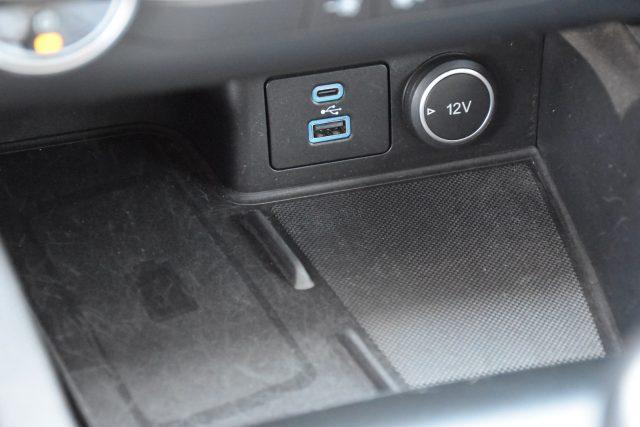 FORD Kuga 1.5 EcoBlue 120 CV 2WD Titanium *NAVIGATORE*
