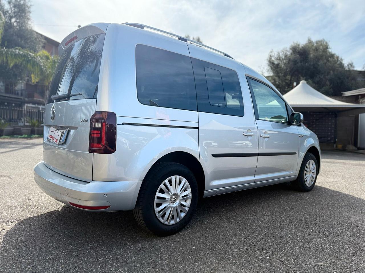 Volkswagen Caddy 2.0 TDI 102 CV DSG Highline