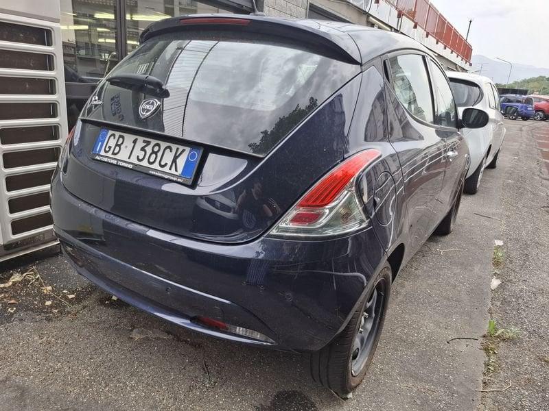 Lancia Ypsilon III 2015 1.2 Gold s&s 69cv my19