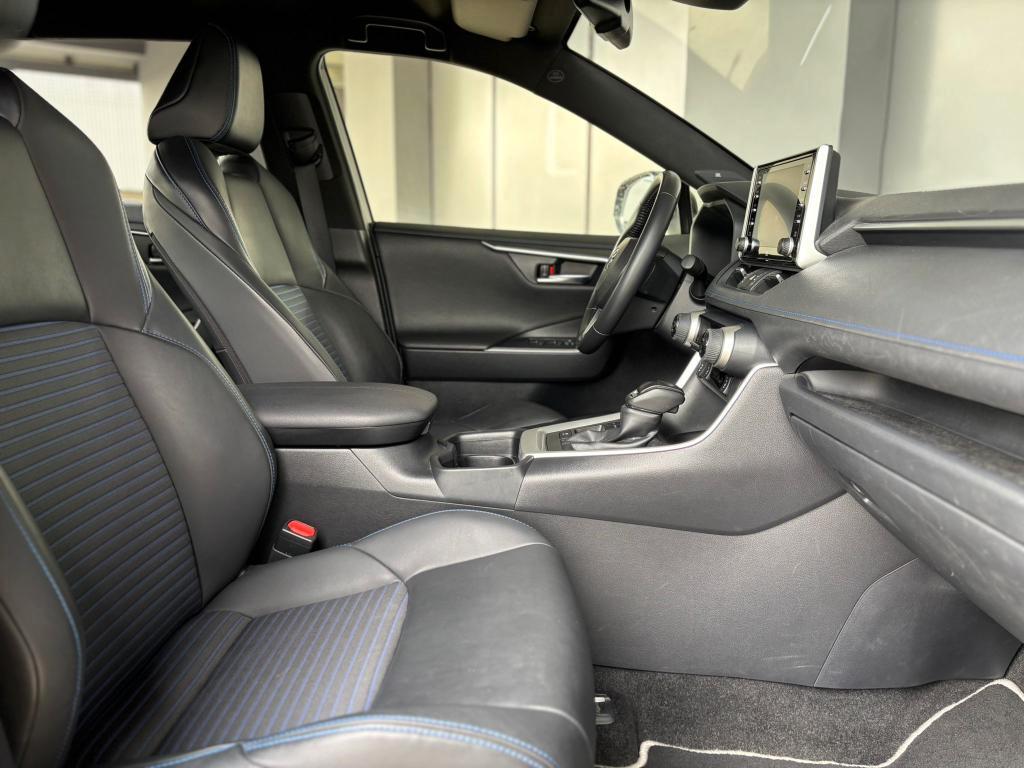 Toyota RAV4 2.5 vvt-ie h Black Edition AWD 222cv e-cvt