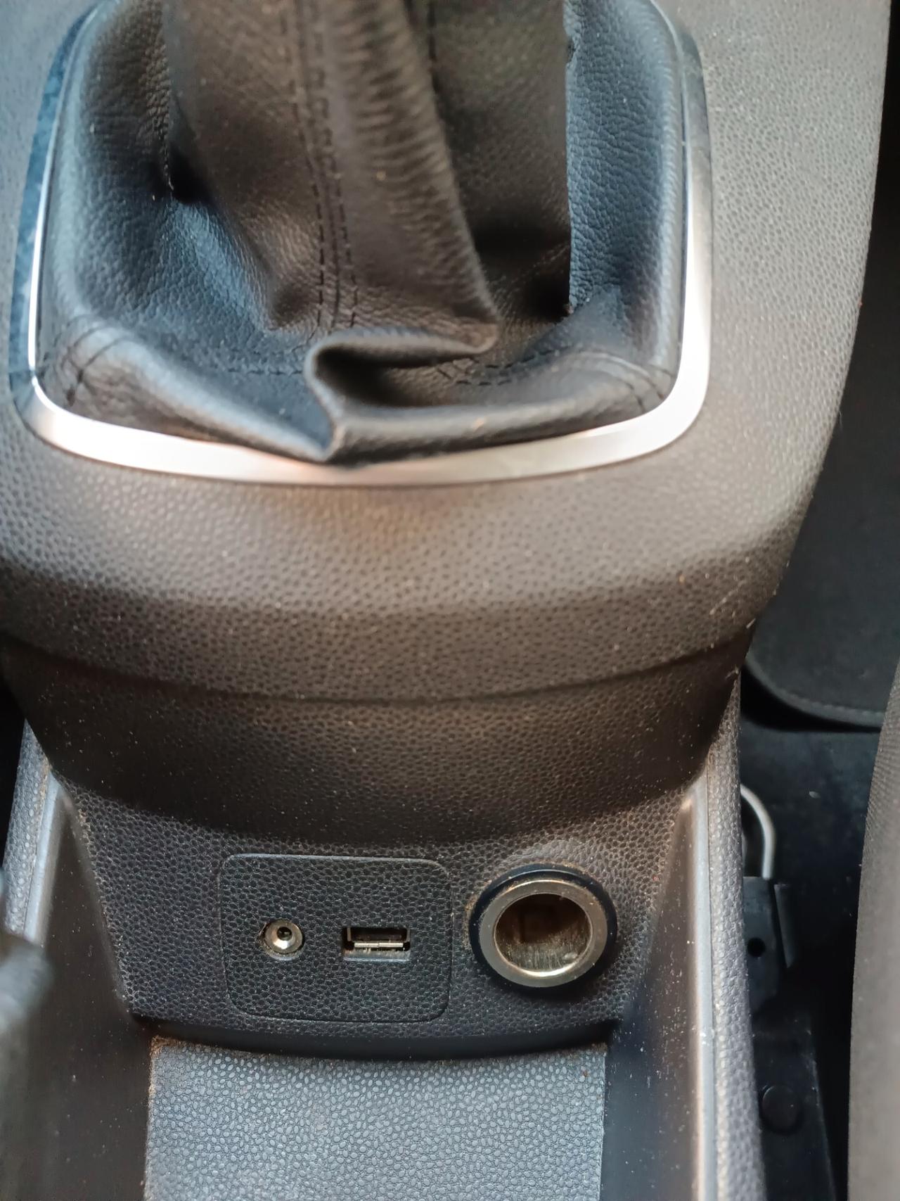 Ford Fiesta 1.5 TDCi 75CV 5 porte Business