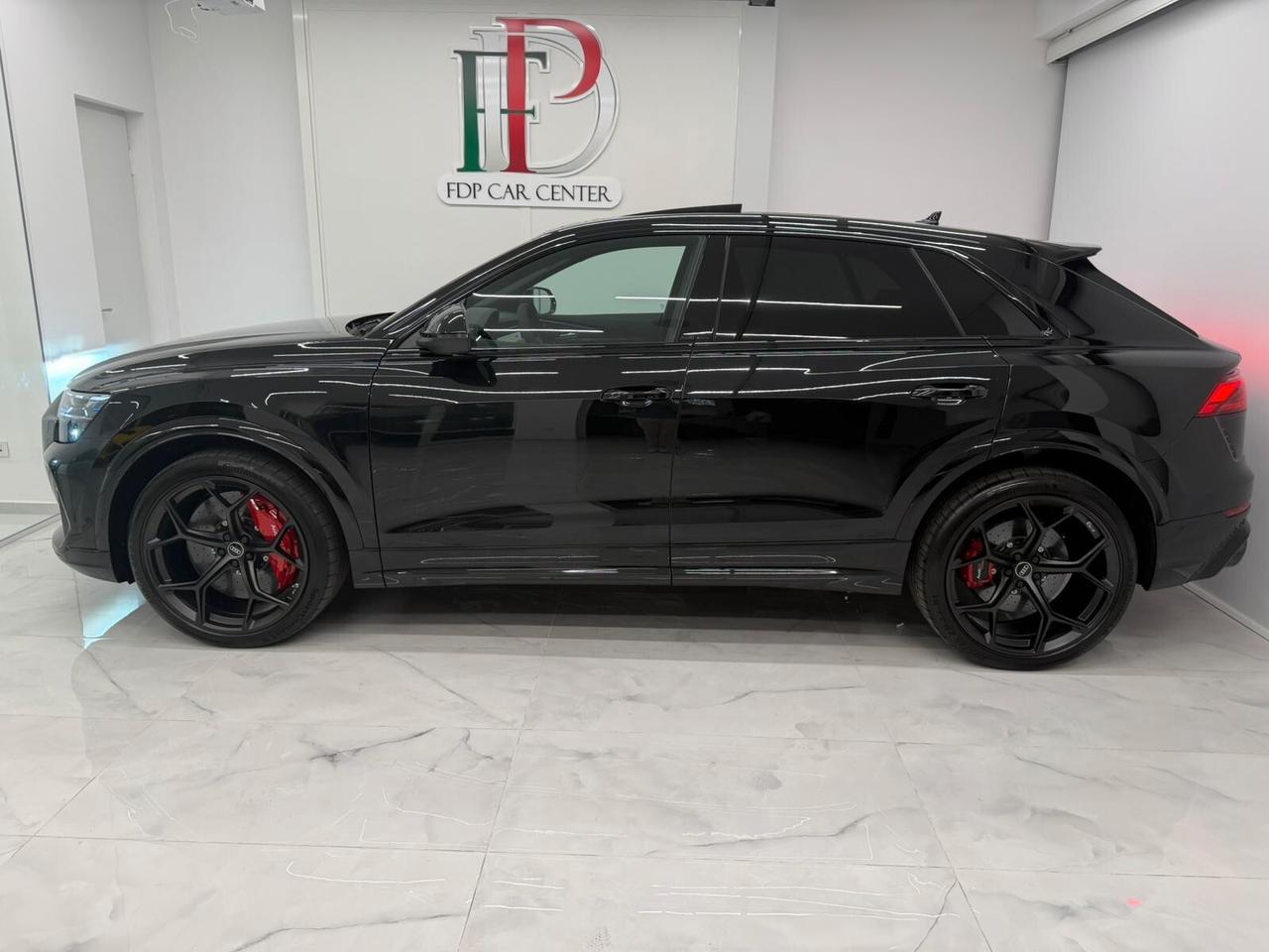 Audi RS Q8 PERFORMANCE