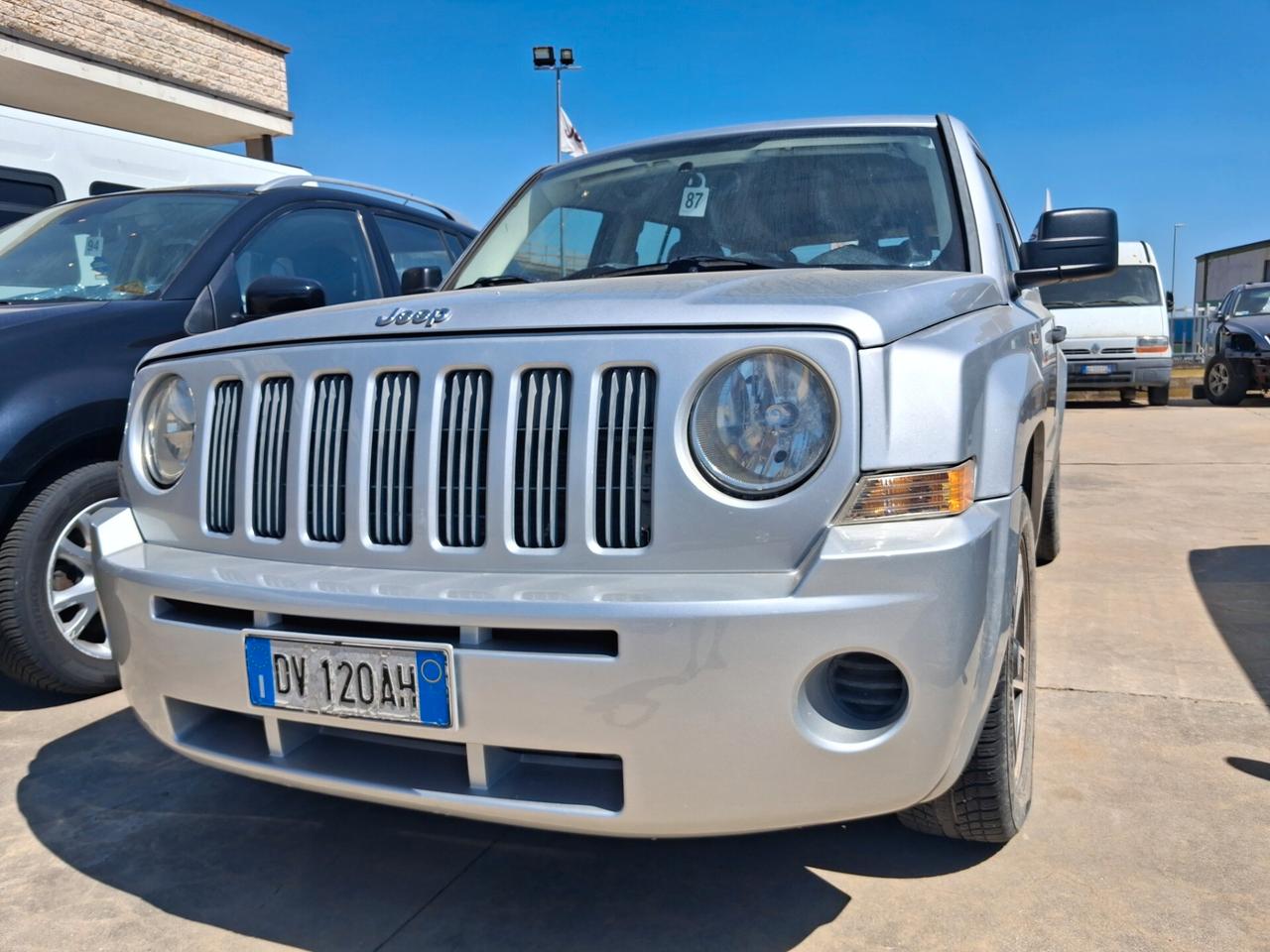 JEEP Patriot 4x4 2.000 TDI 140cv GANCIO TRAINO