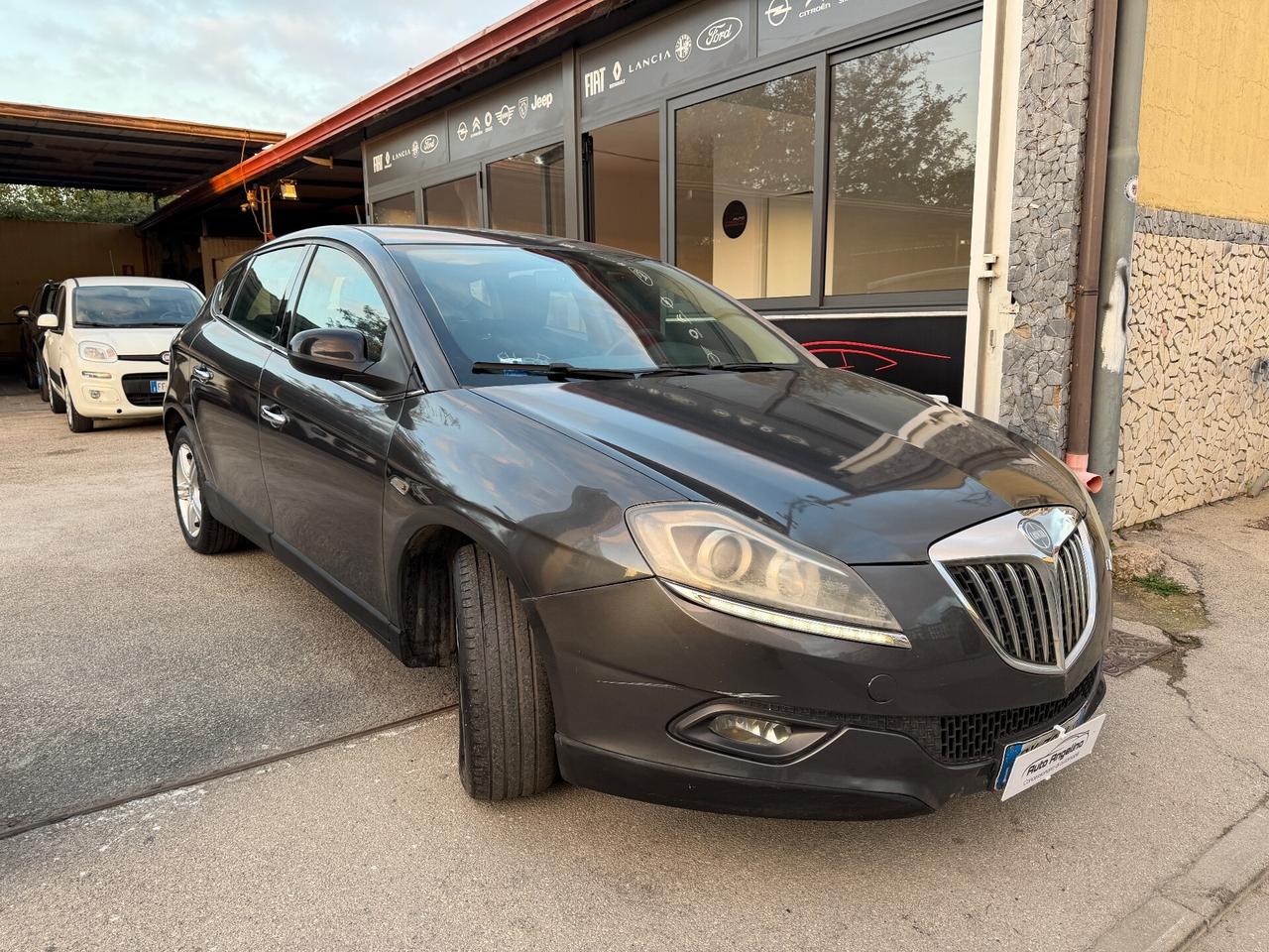 Lancia Delta 1.6 MJT DPF Argento