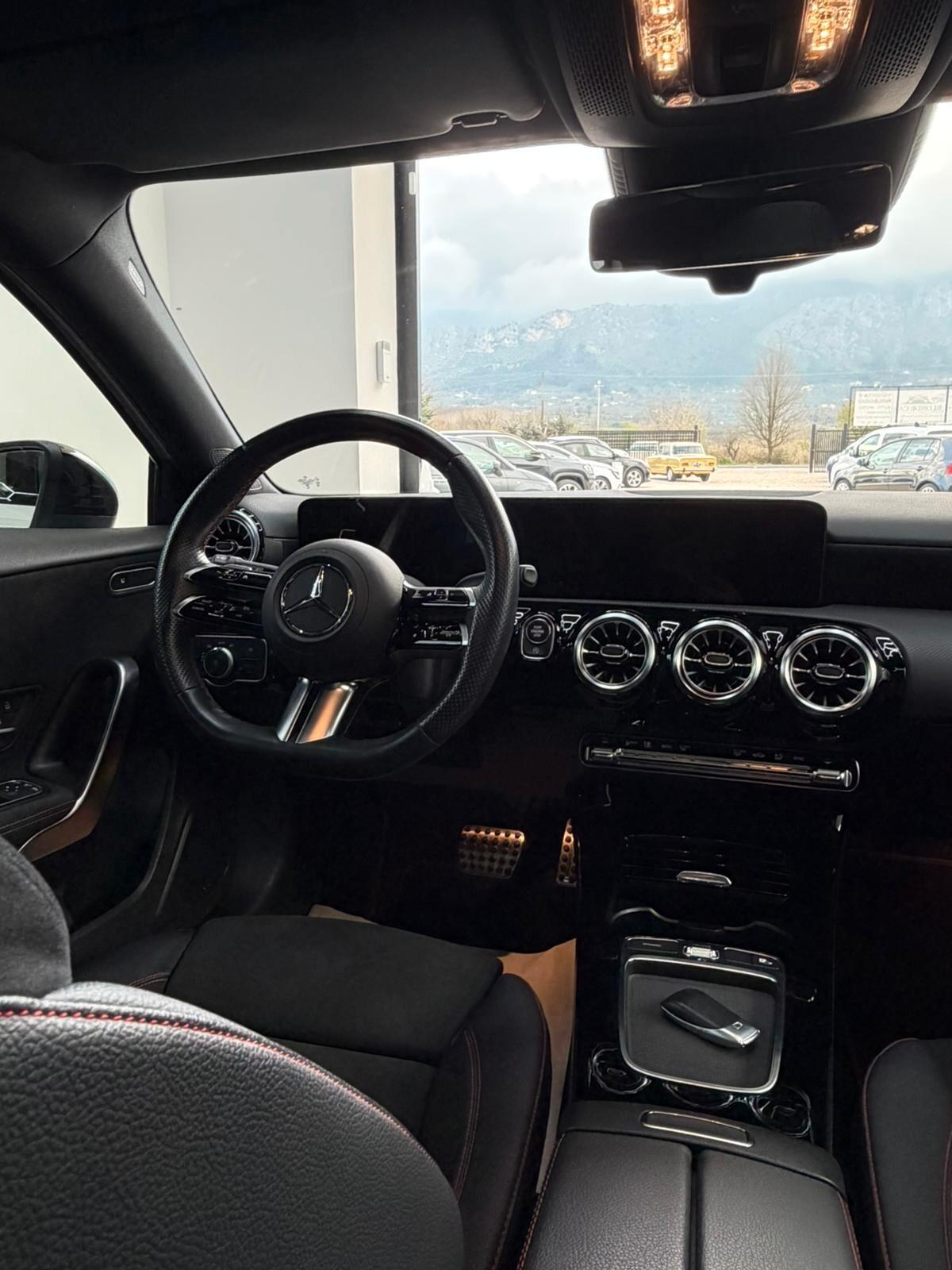 Mercedes-benz A 200 d Automatic AMG Premium Plus FULL