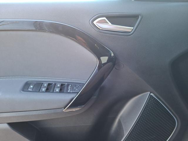 MERCEDES-BENZ EQT 200 Premium