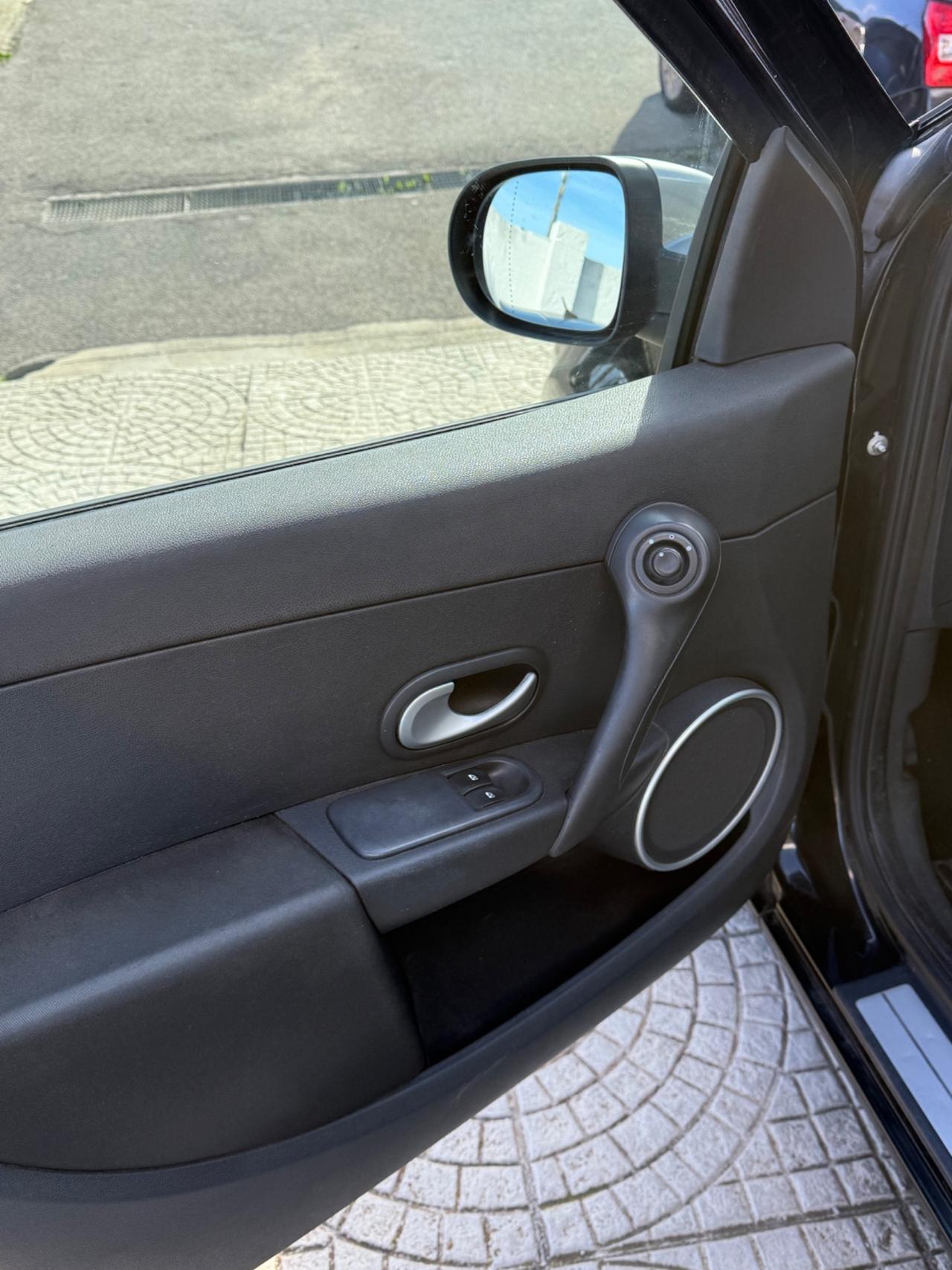 Renault Clio 1.5 dCi 85CV 5 porte 20th Anniversario