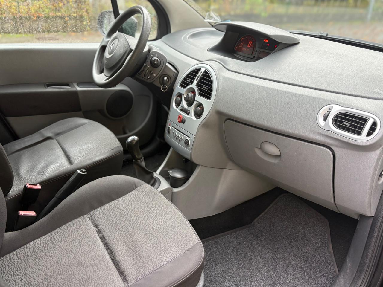 Renault Modus 1.2 Benzina E5 Neopatentati 2011