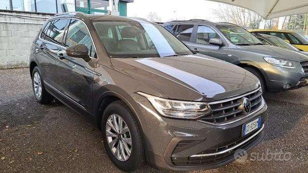 Volkswagen Tiguan Tiguan 2.0 tdi Life 150cv dsg