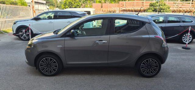 LANCIA Ypsilon 1.0 FireFly 5 porte Mild Hybrid Gold