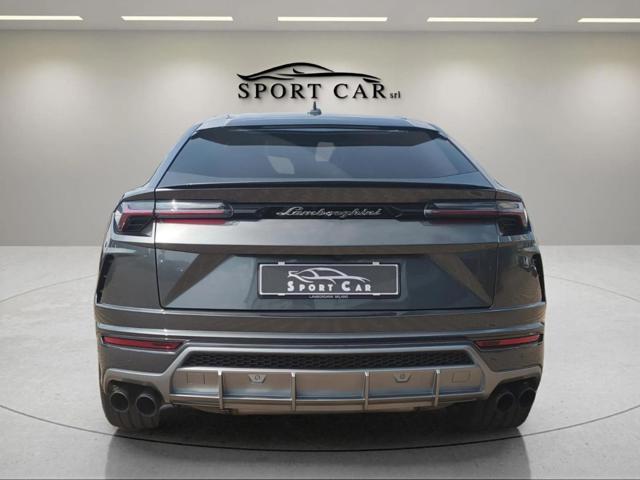 LAMBORGHINI Urus 4.0