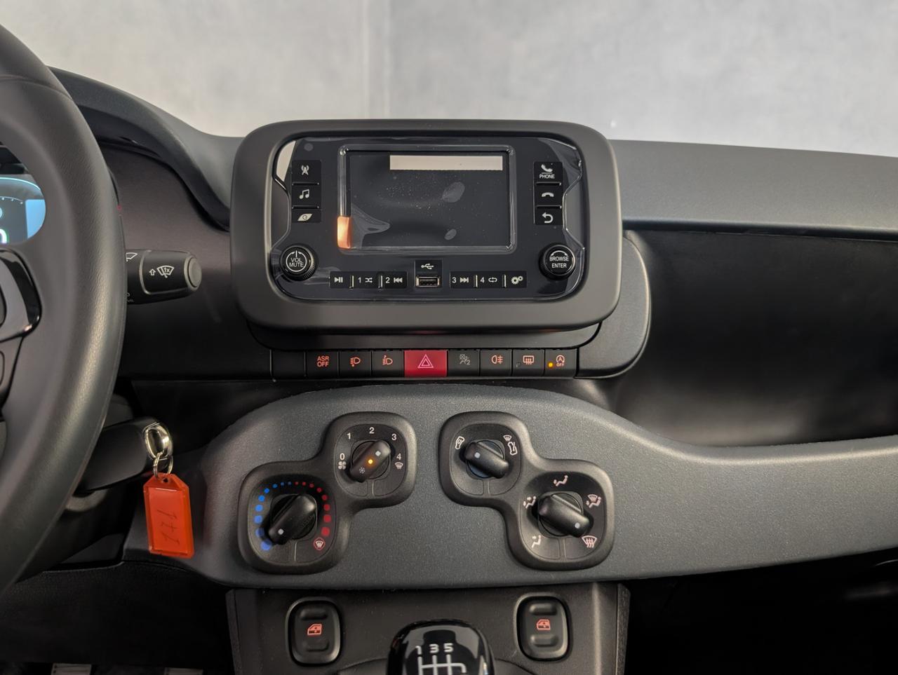 Fiat Panda 1.0 Hybrid 70cv