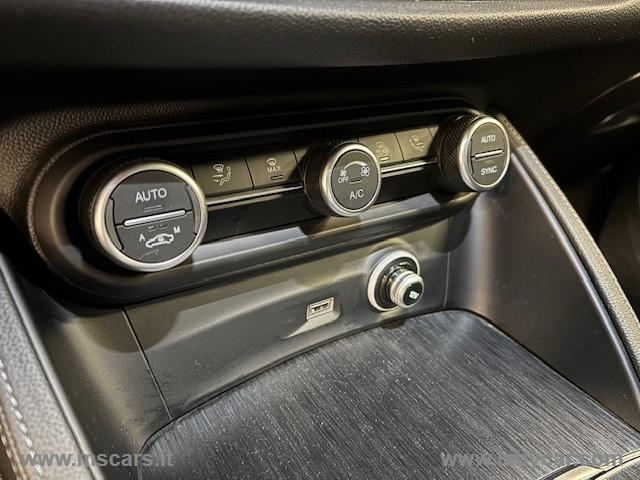 ALFA ROMEO Stelvio 2.2 T.diesel 190 CV AT8 Q4 Bus.