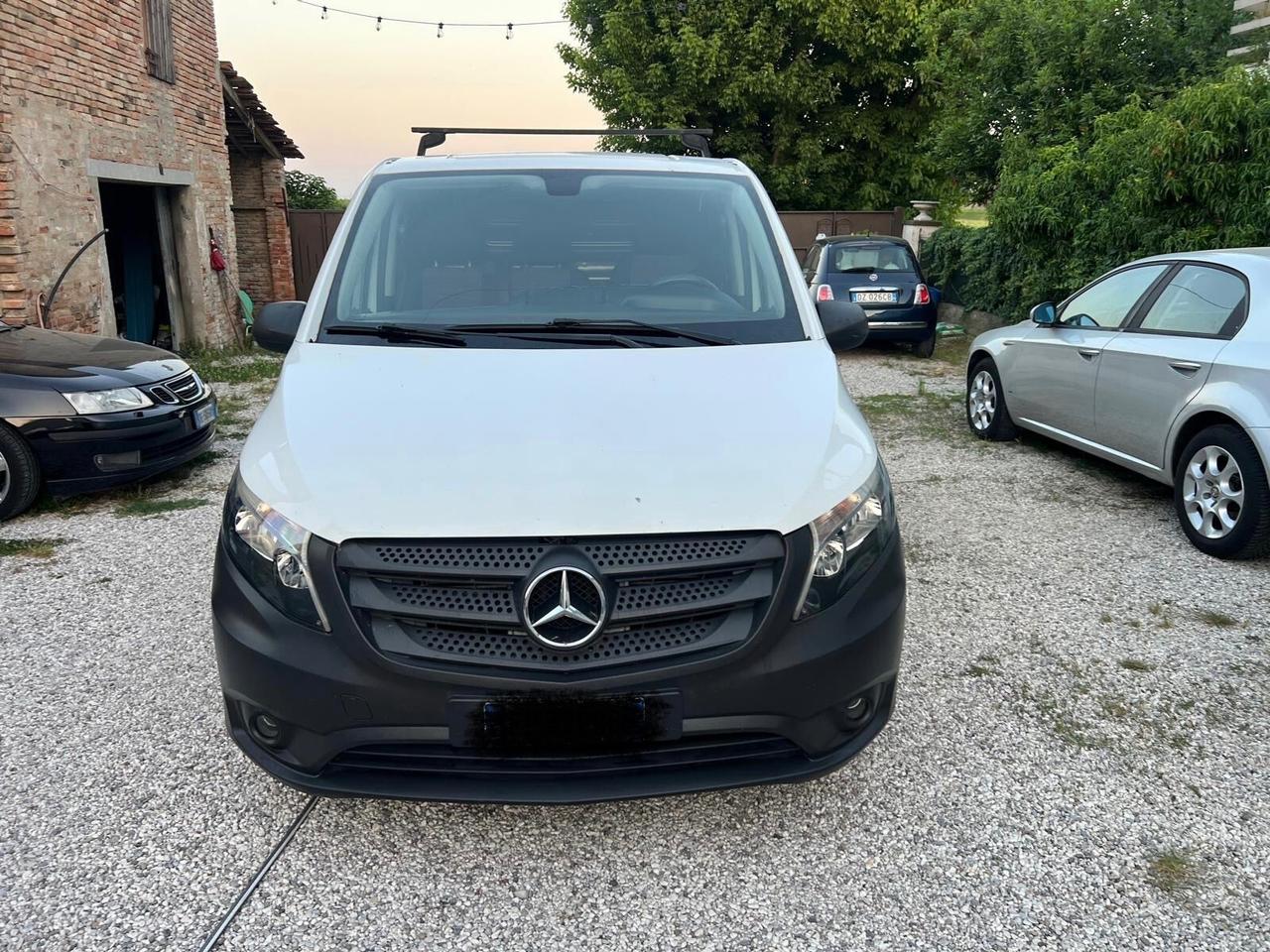 Mercedes Benz 8000+IVA